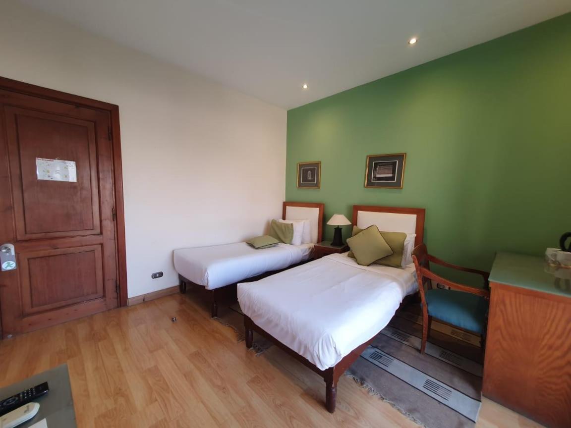 The Cosy Hotel In Zamalek Cairo Exterior photo
